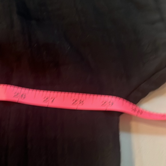 Old Navy plus size 2x woman’s button down short sleeve top. - Picture 6 of 8